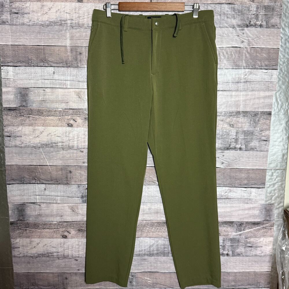 Quince Ultra Stretch 24/7 Smart Chino Pants Mens 32x30 Green Performance Comfort